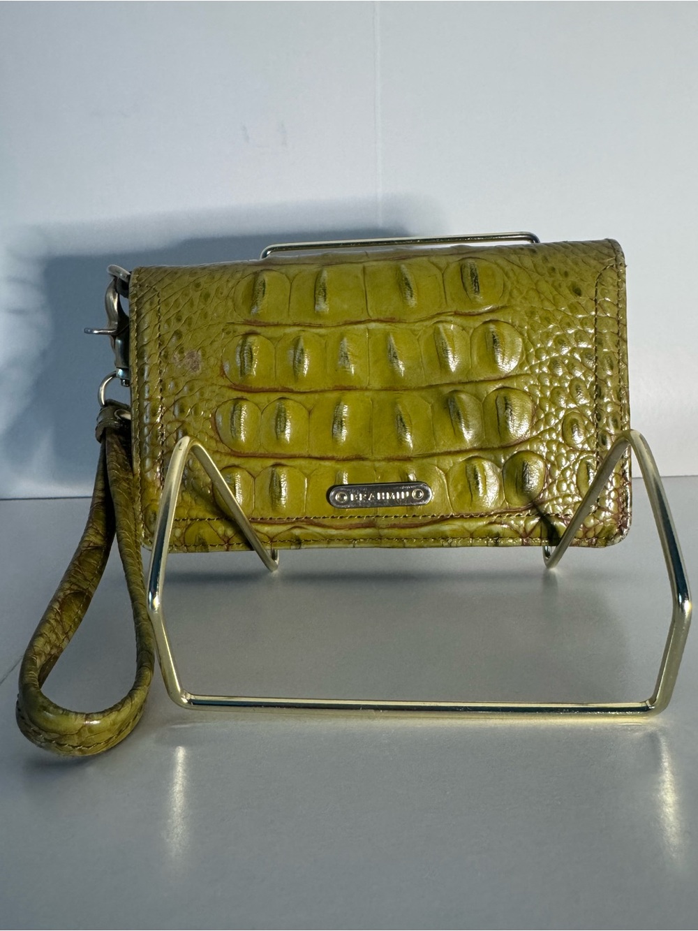 EUC Brahmin Lime Croc-Embossed Wristlet Wallet